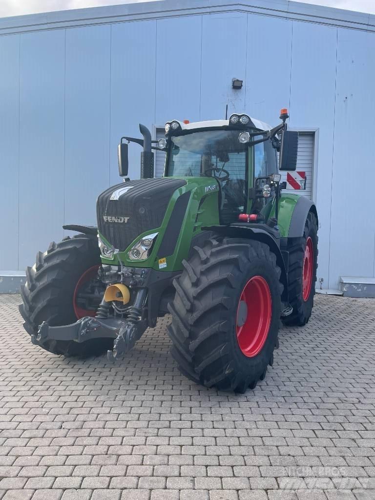 Fendt 828 Vario Tractores