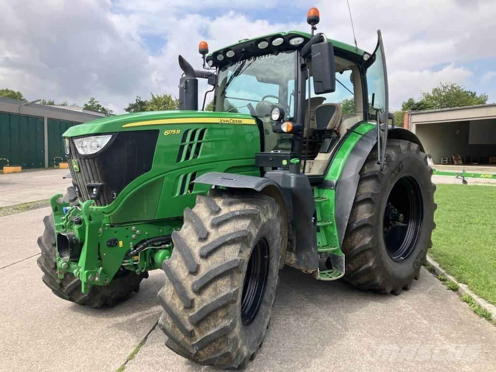 John Deere 6215R Tractores