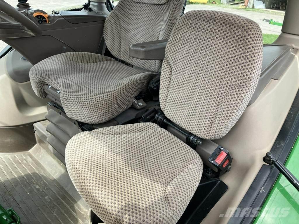 John Deere 6215R Tractores