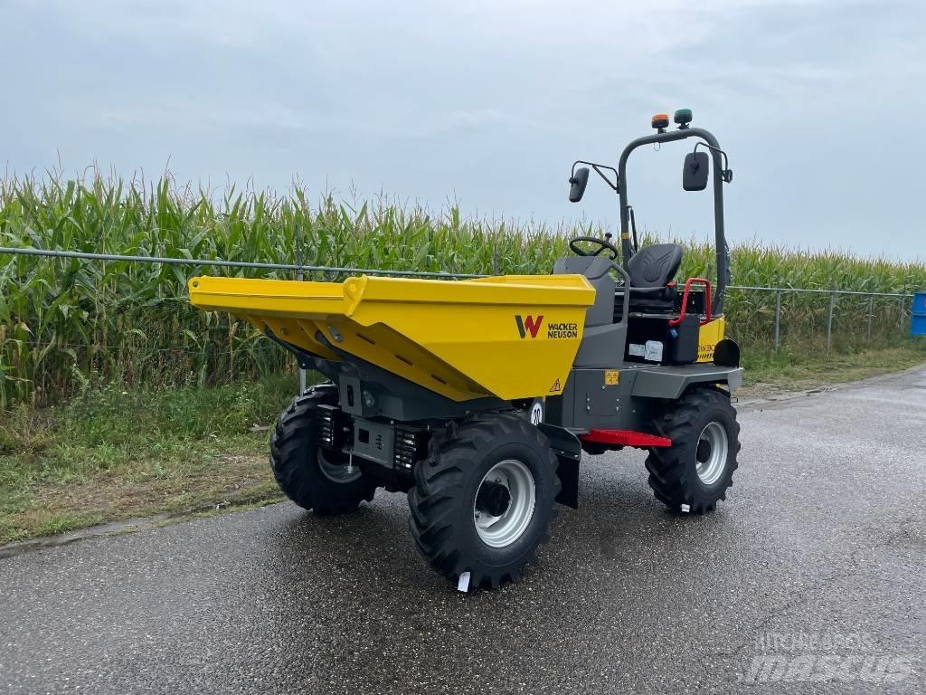 Wacker Neuson DW30 Vehículos compactos de volteo