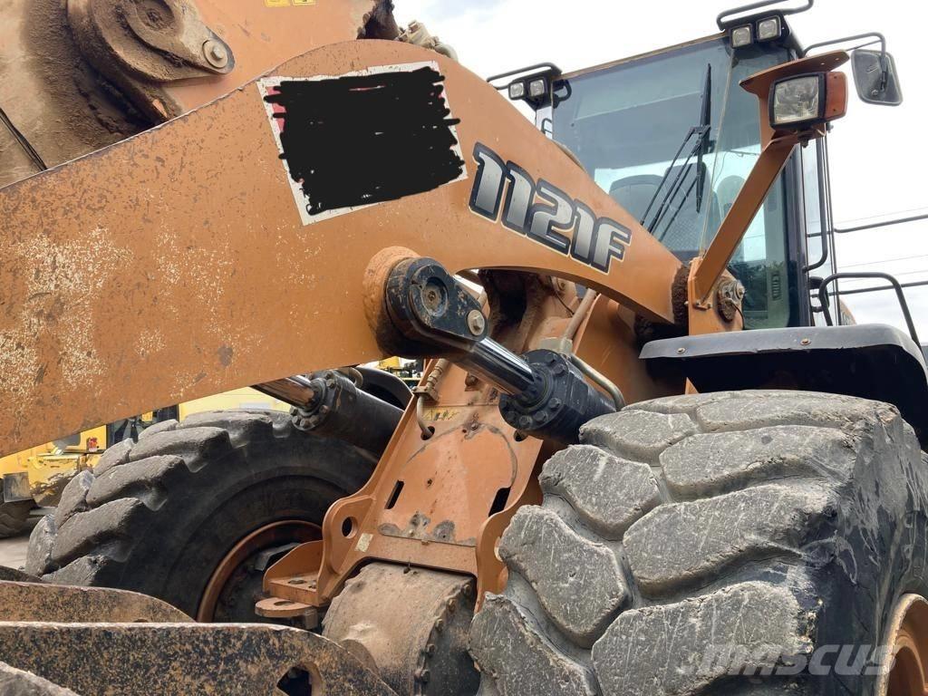 CASE 1121F Cargadoras sobre ruedas