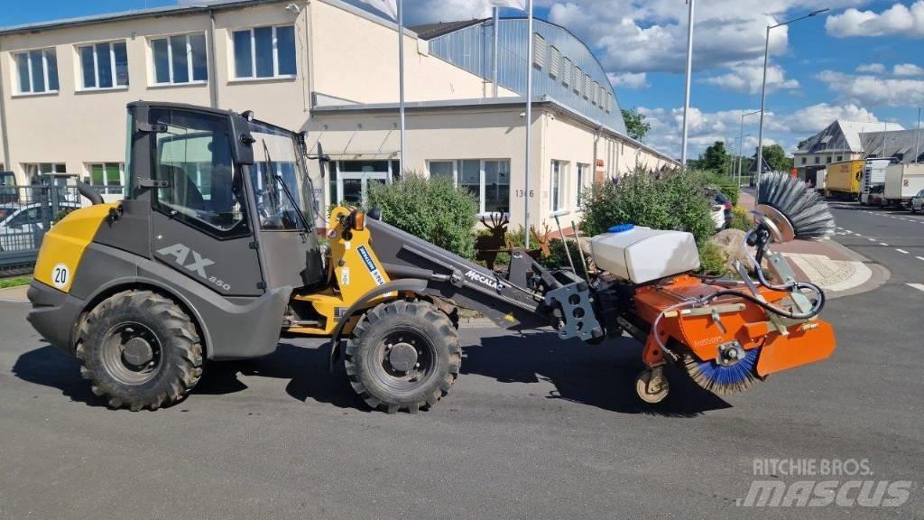 Mecalac AX 850 Cargadoras sobre ruedas