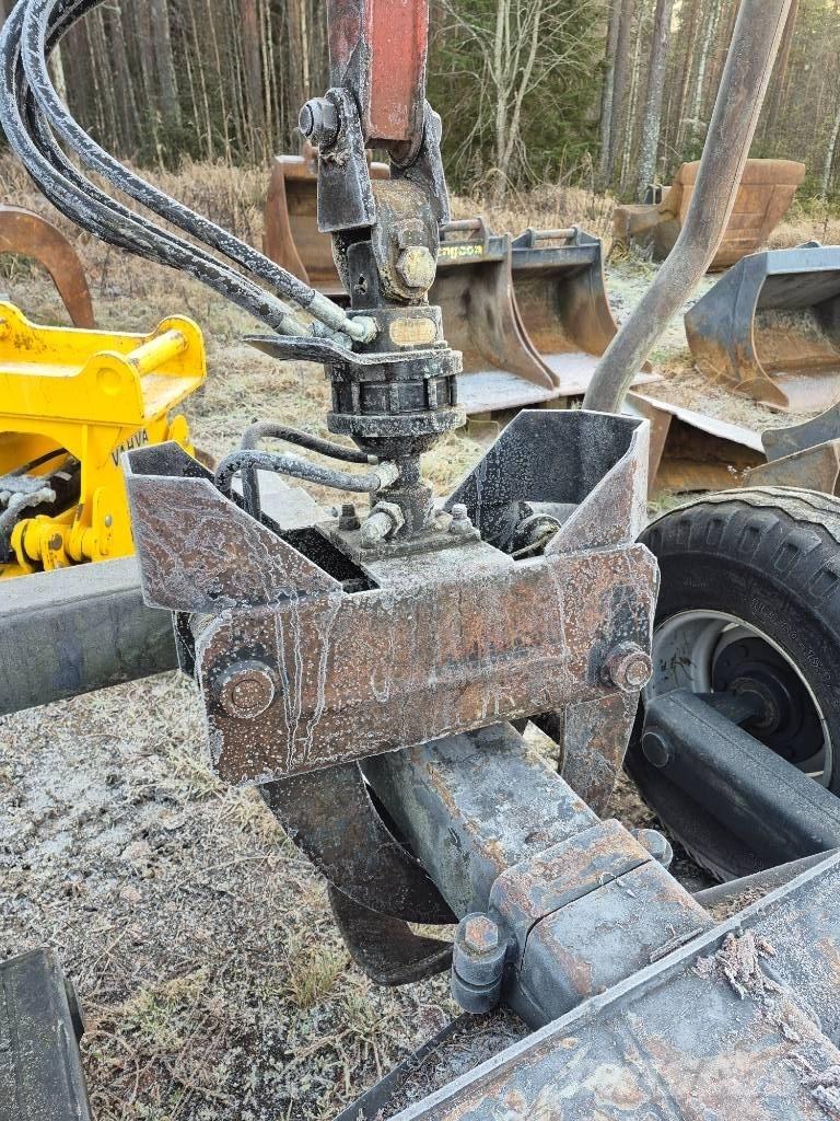 Patu 1800 Remolques forestales