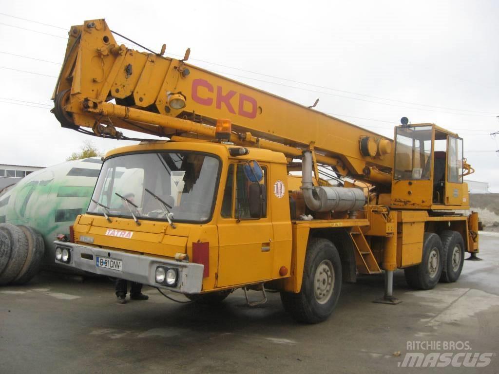 Tatra CKD Grúas todo terreno