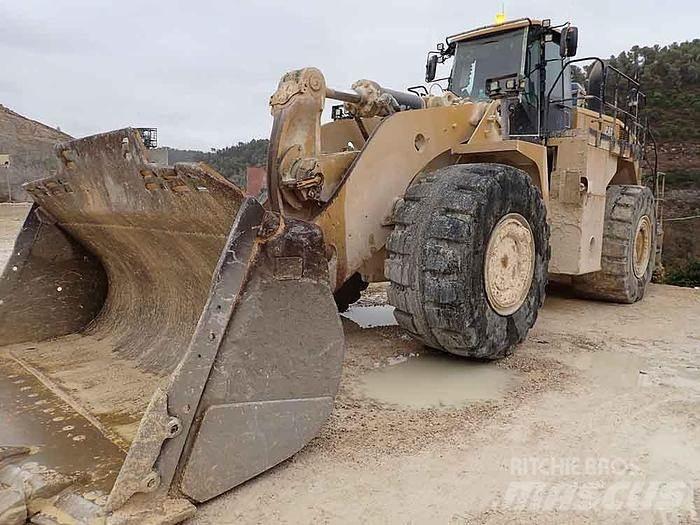 CAT 988K Cargadoras sobre ruedas