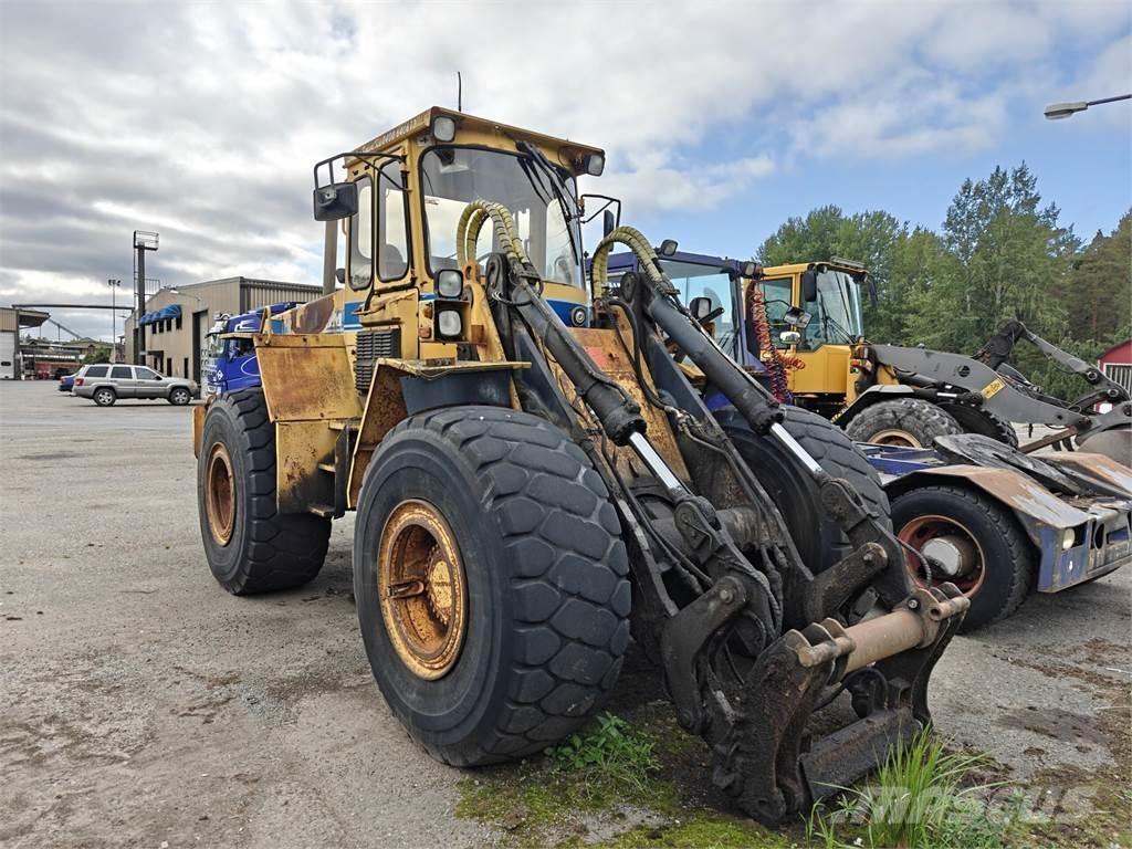 Volvo BM 4500 Cargadoras sobre ruedas