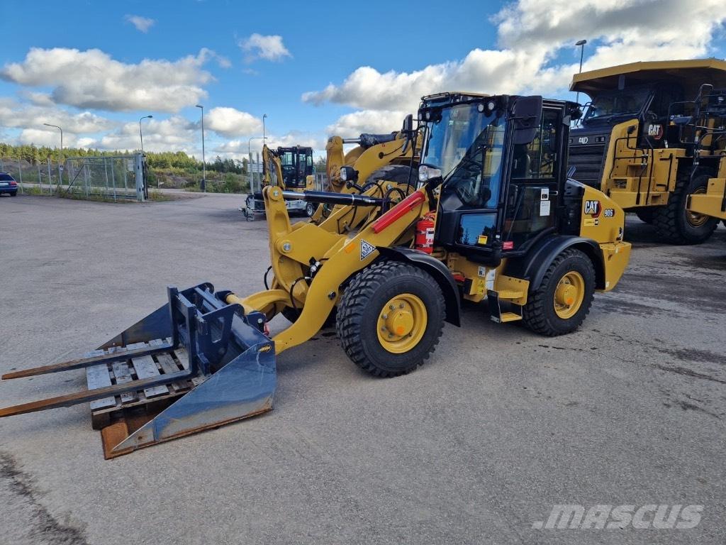 CAT 906 Cargadoras sobre ruedas