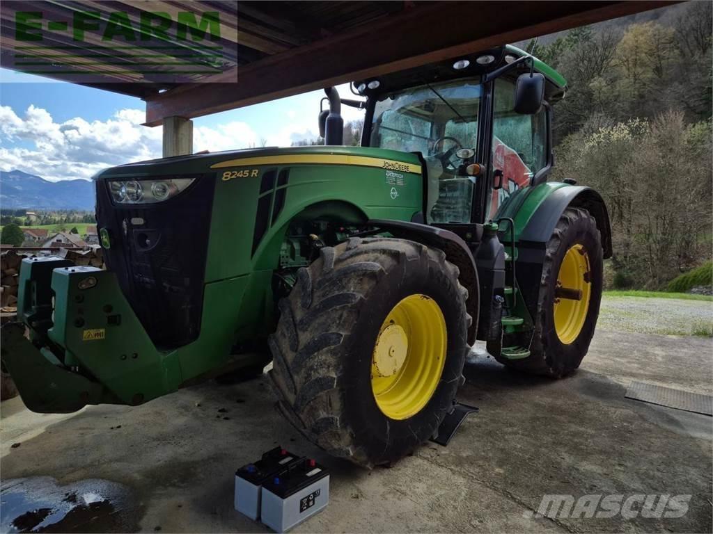 John Deere 8245 R Tractores