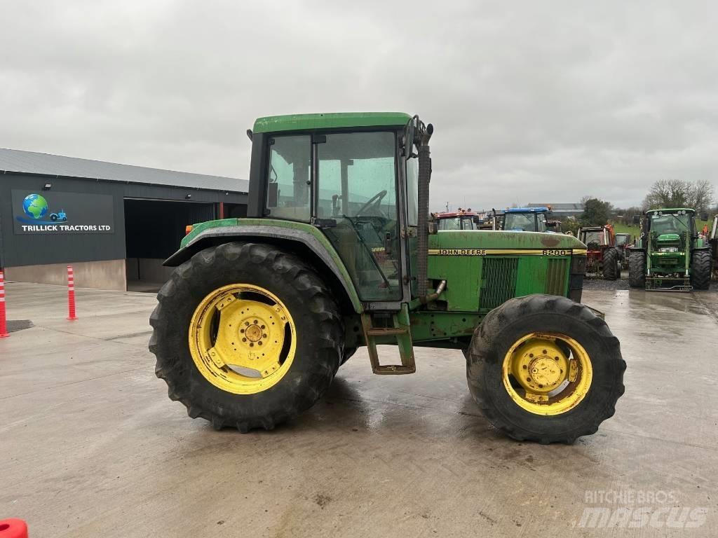 John Deere 6200 Tractores