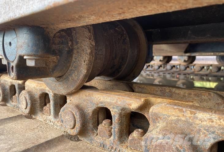 JCB JS 145 LC Excavadoras sobre orugas