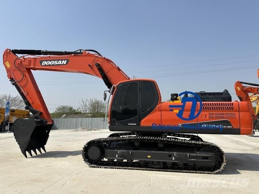 Doosan DX 340 Excavadoras sobre orugas