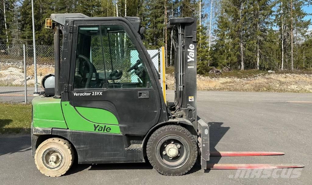 Yale GLP 25 VX Camiones LPG