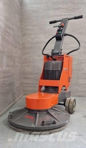 Husqvarna BB 700 Otros