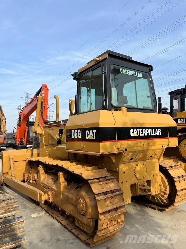 CAT D 6 G Buldozer sobre oruga