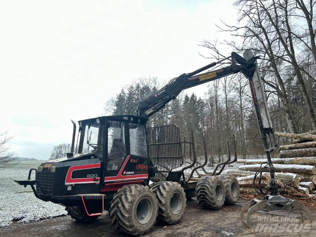 Valmet 820 Transportadoras