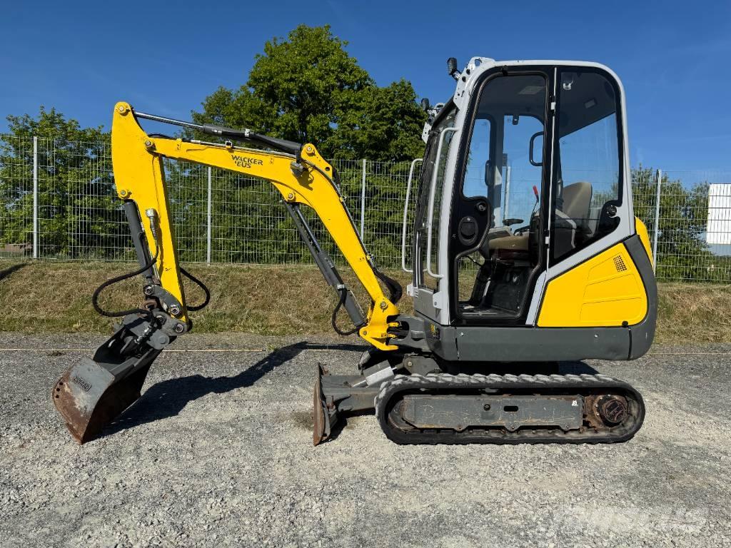 Wacker Neuson ET18 Excavadoras sobre orugas