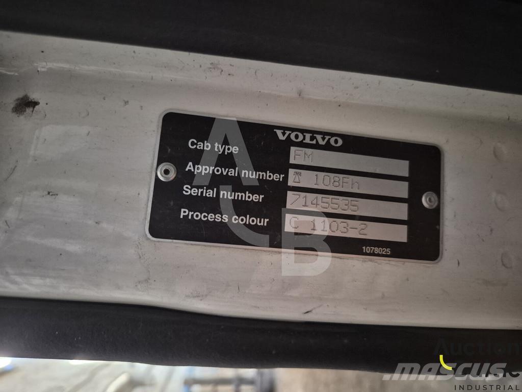 Volvo FM380 Camiones de cama baja