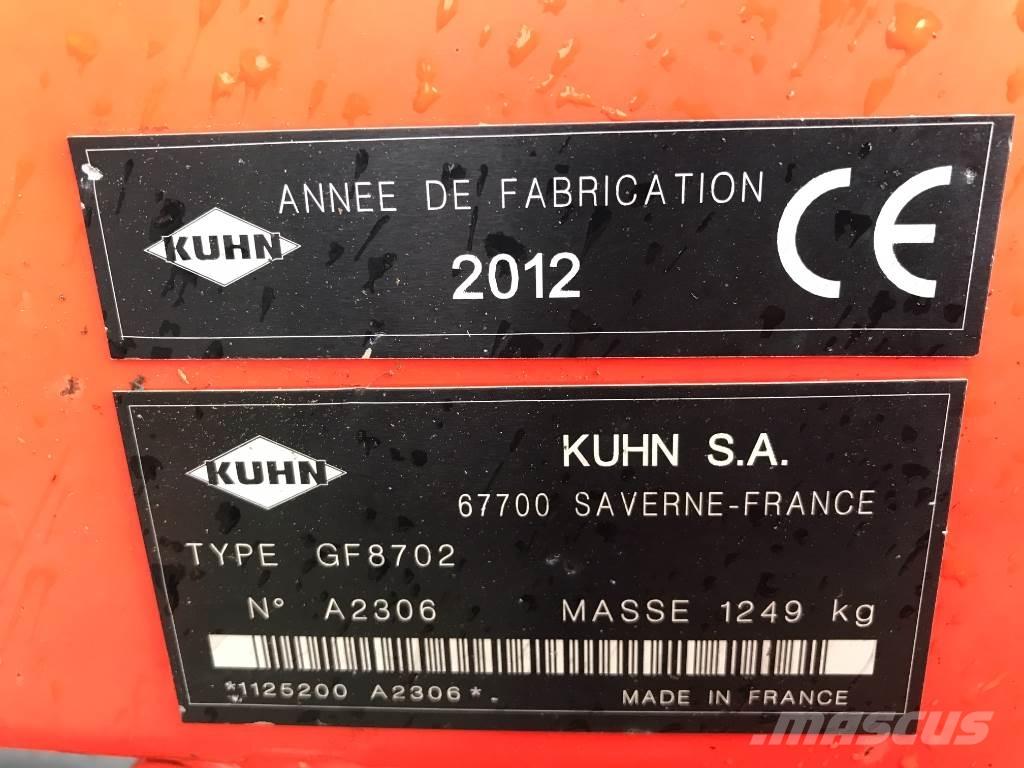 Kuhn GF 8702 Rastrilladoras y rastrilladoras giratorias