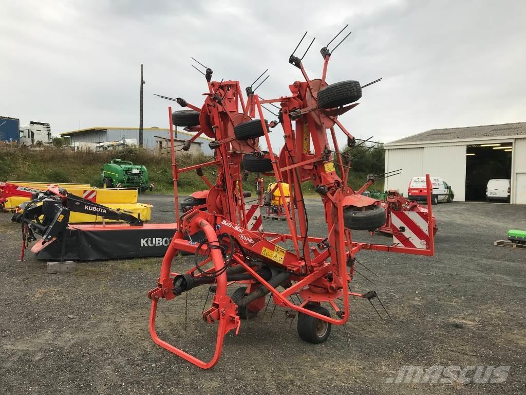 Kuhn GF 8702 Rastrilladoras y rastrilladoras giratorias
