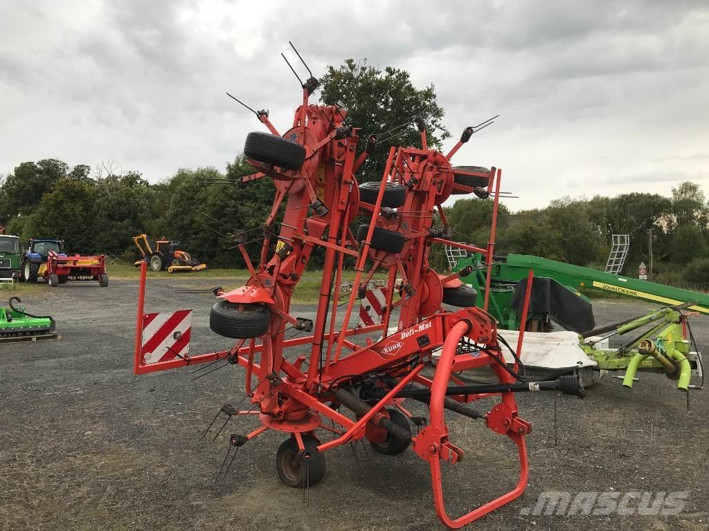 Kuhn GF 8702 Rastrilladoras y rastrilladoras giratorias