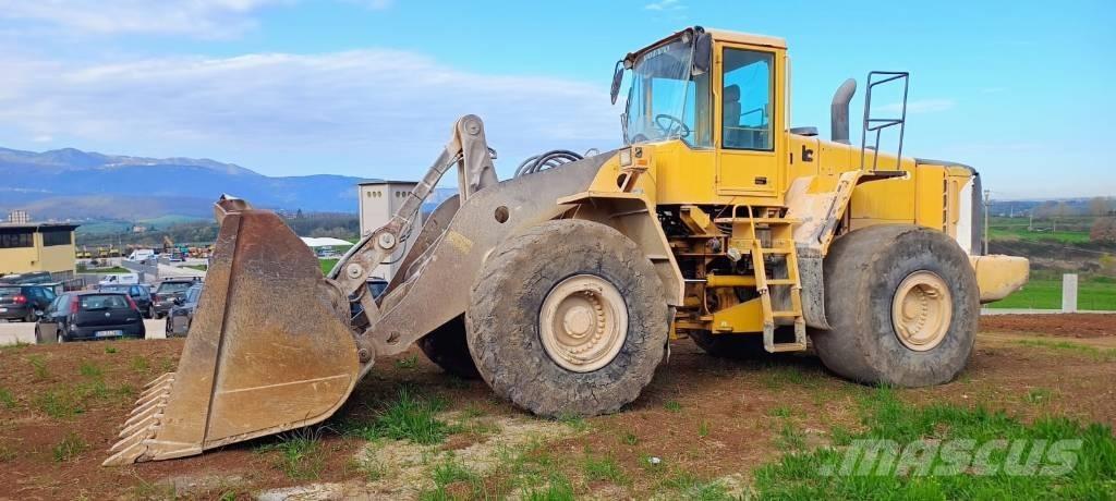 Volvo L 220 E Cargadoras sobre ruedas