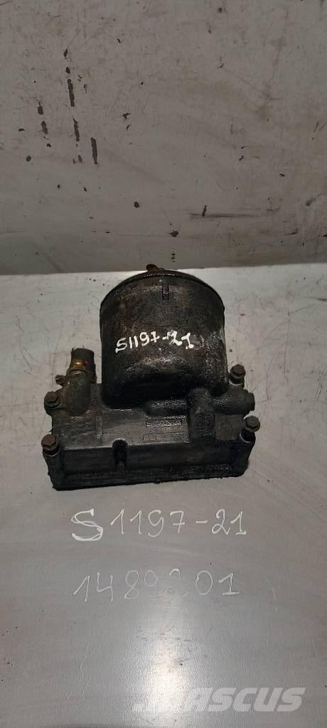 Scania R 440.   1489201 Hidráulicos