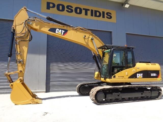 CAT 323 D L Excavadoras sobre orugas