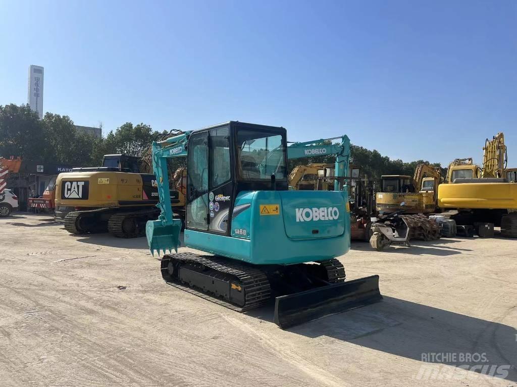 Kobelco SK 60 Excavadoras sobre orugas