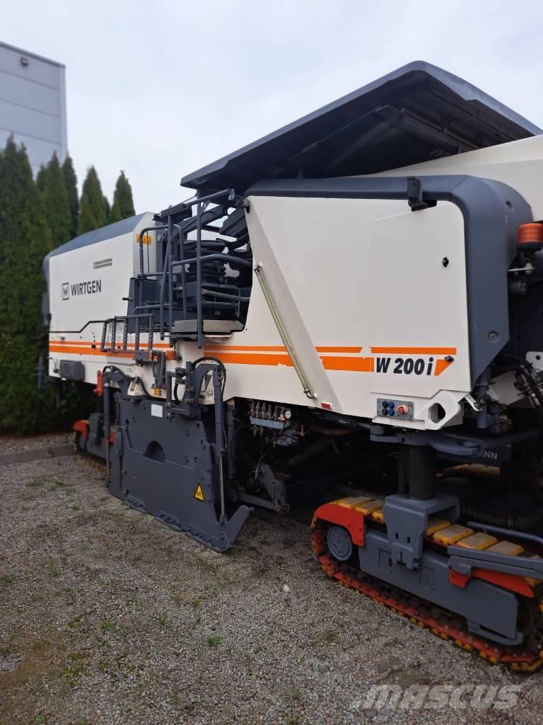 Wirtgen W 200 i Fresadoras de asfalto