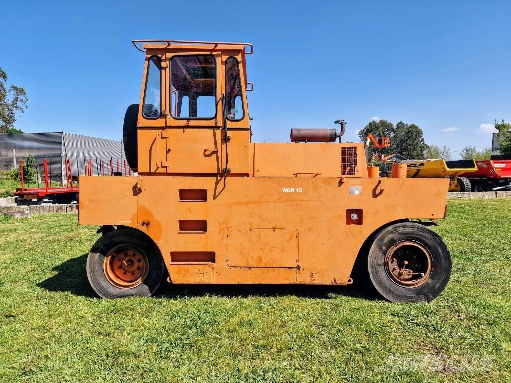 Hamm WGR 15 Rodillos sobre neumáticos