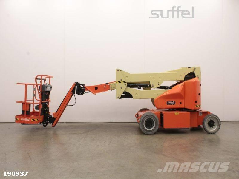 JLG E 400 AJPN Plataformas con brazo de elevación manual