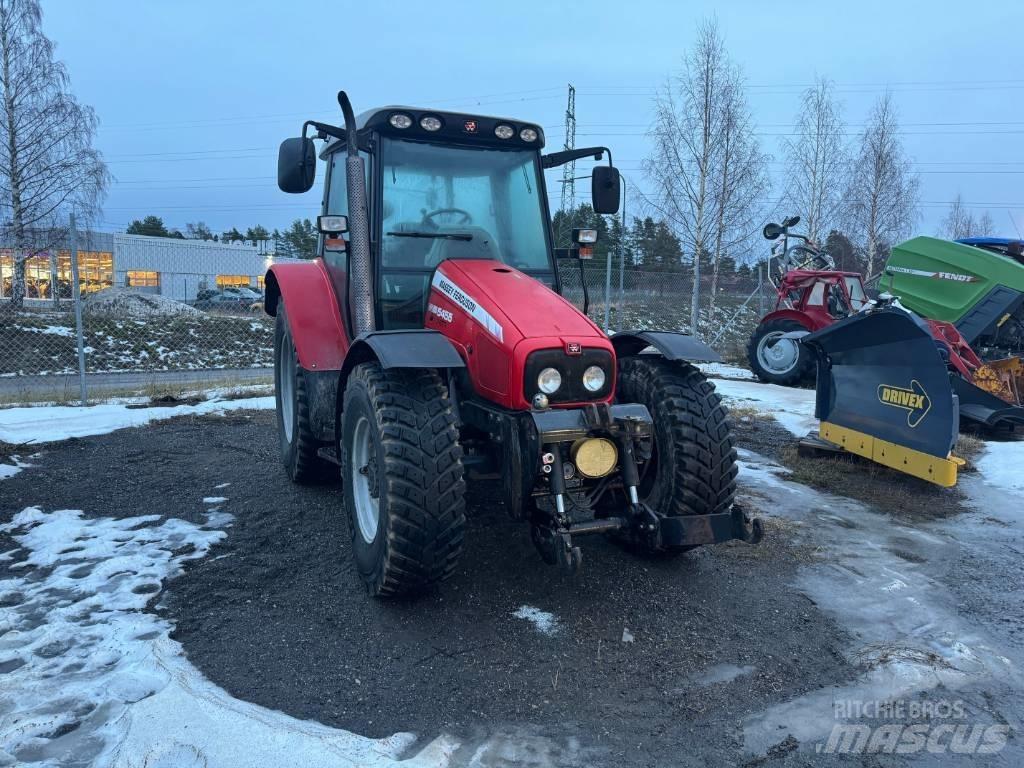 Massey Ferguson 5455 Tractores