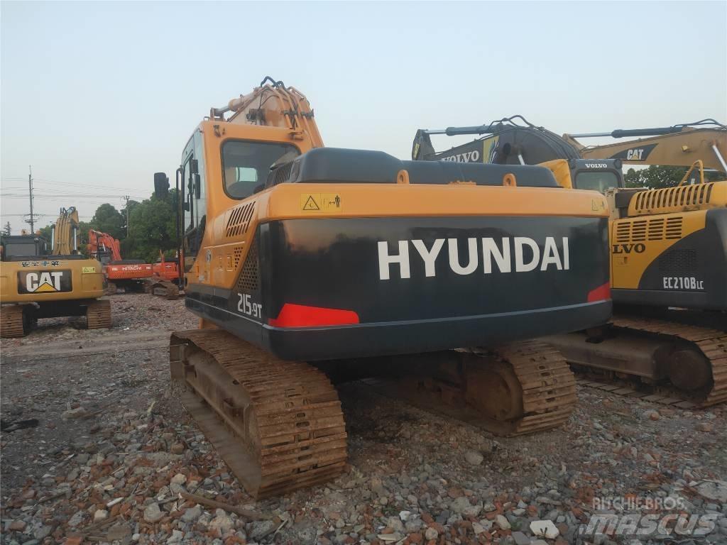 Hyundai R215-9 Excavadoras sobre orugas