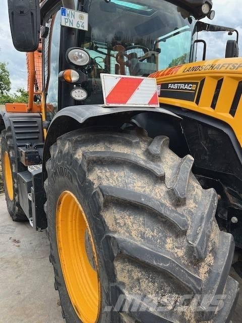 JCB Fastrac 4220 Tractores