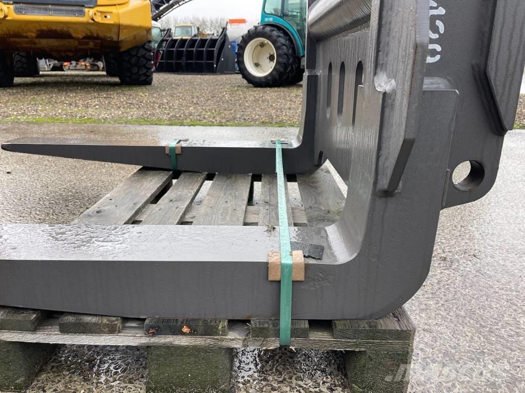 Volvo L 120 H Horquillas