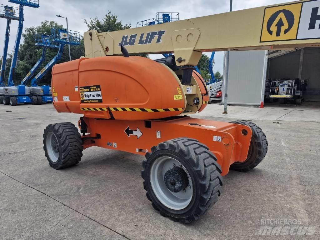 JLG 860 SJ Plataformas con brazo de elevación telescópico