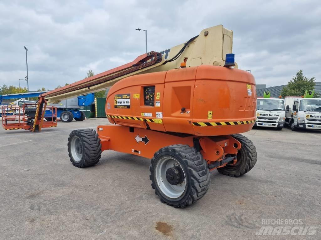 JLG 860 SJ Plataformas con brazo de elevación telescópico