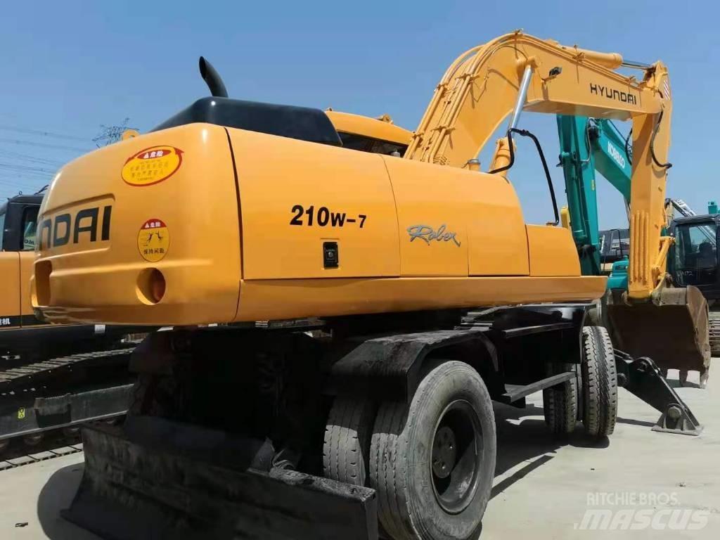 Hyundai R210W-7 Excavadoras de ruedas