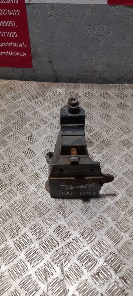 Scania 94 D.    1360501 Cabinas