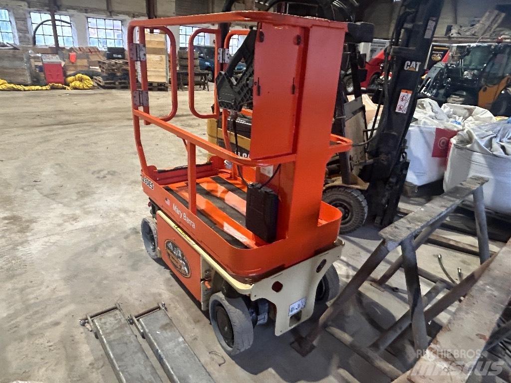 JLG 1230 ES Plataformas con jaula de elevación