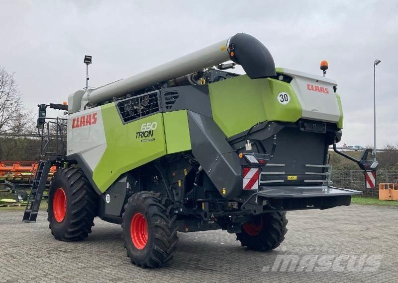 CLAAS TRION 650 Cosechadoras combinadas