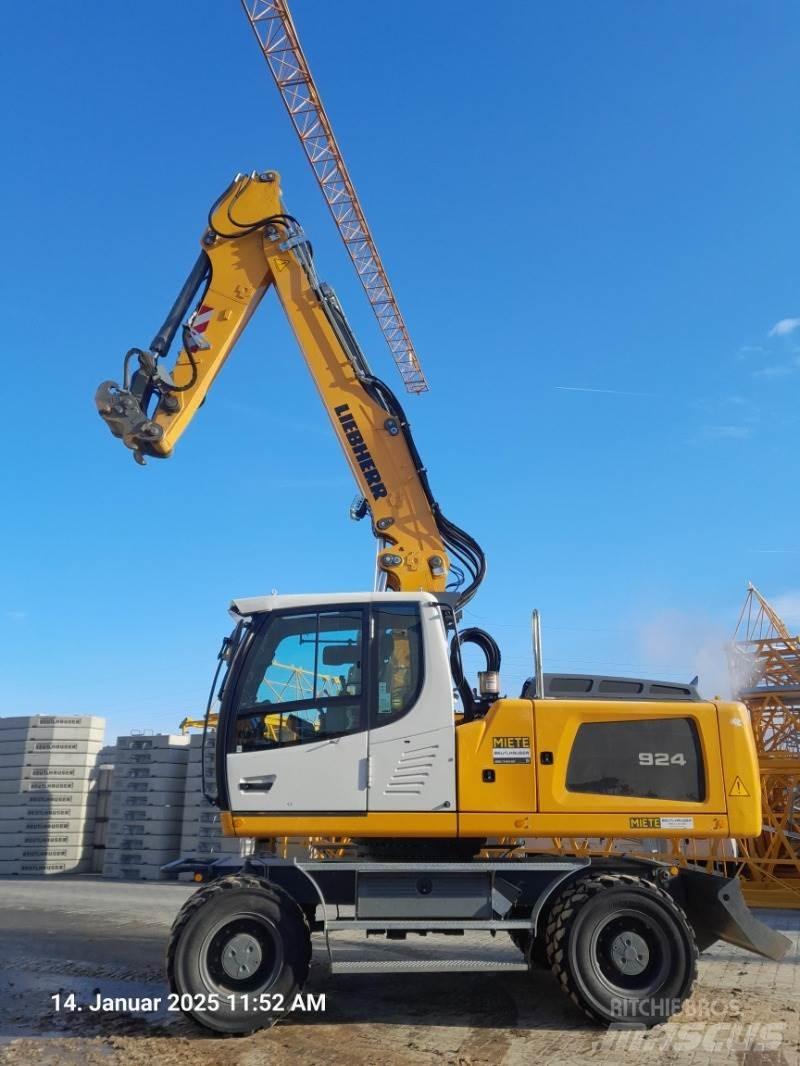 Liebherr A924 Excavadoras de ruedas