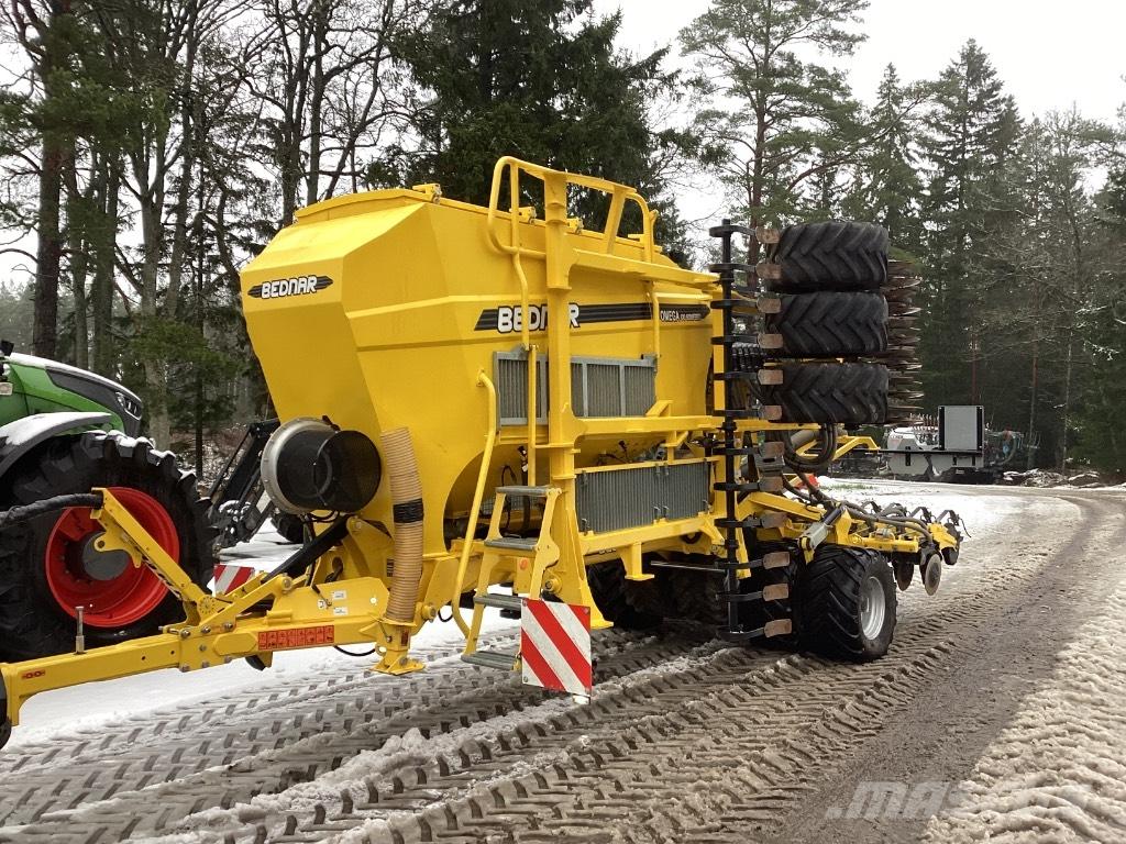 Bednar Omega Perforadoras combinadas