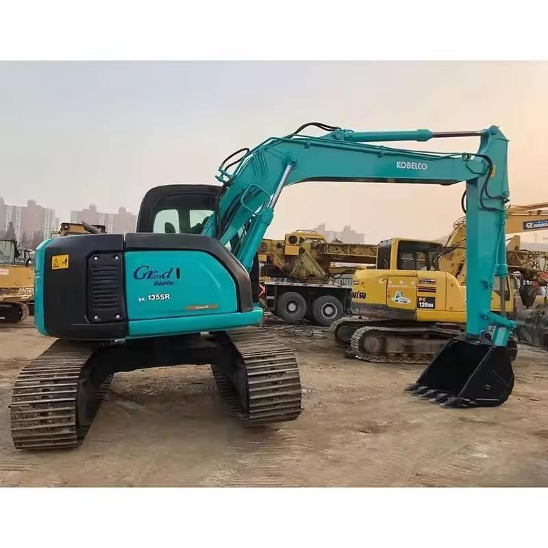 Kobelco SK 135 Excavadoras sobre orugas