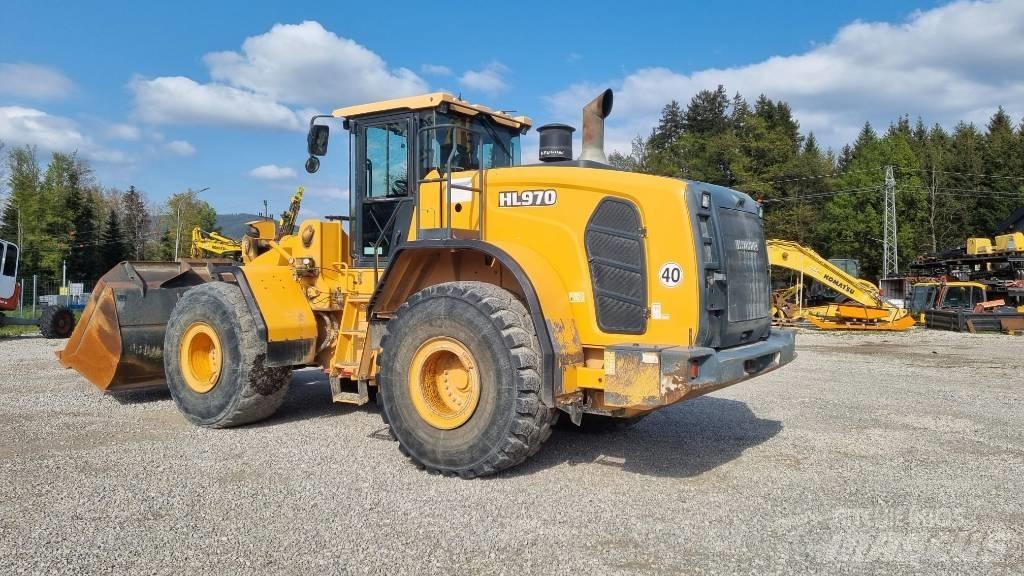 Hyundai HL 970 Cargadoras sobre ruedas