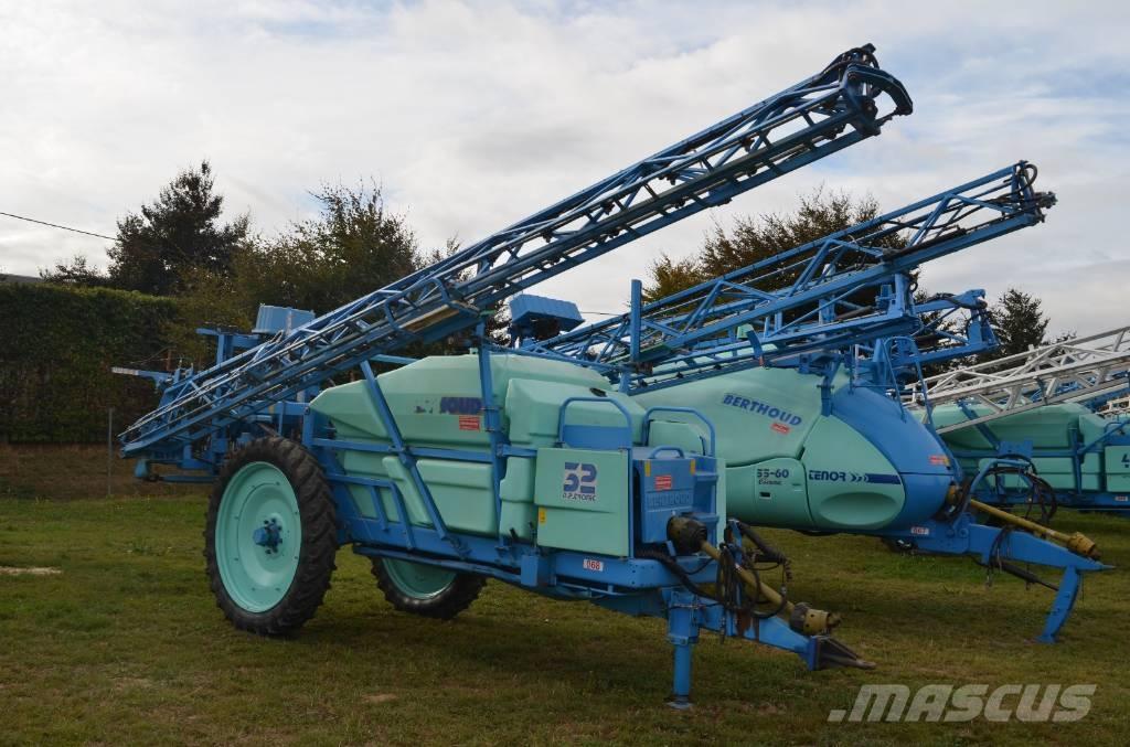 Berthoud Mack 32 Pulverizadores arrastrados