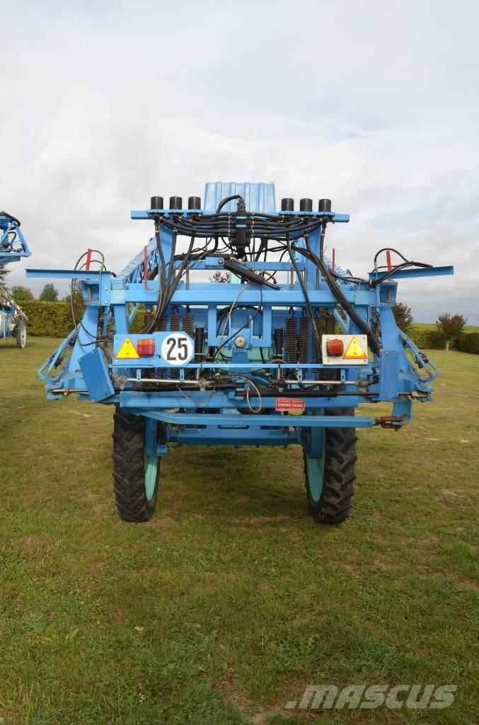 Berthoud Mack 32 Pulverizadores arrastrados