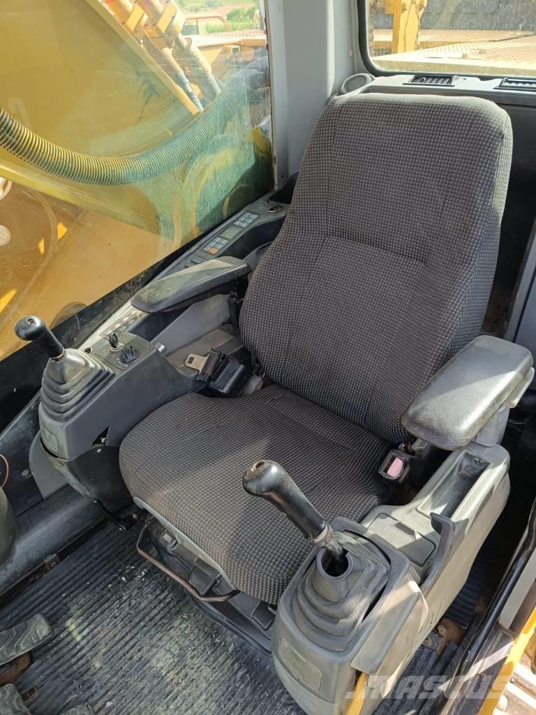 CAT 345 D L ME Excavadoras sobre orugas