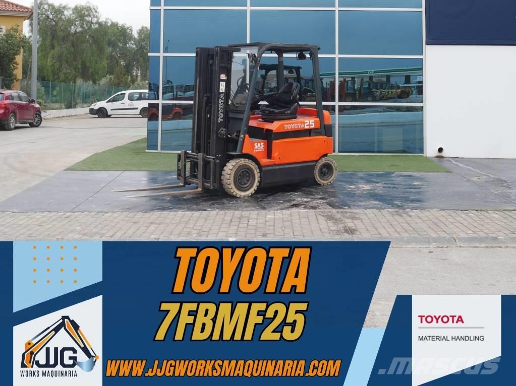 Toyota 7 FBMF 25 Carretillas de horquilla eléctrica