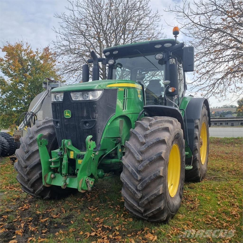 John Deere 7310 R Tractores